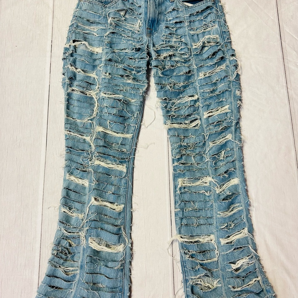 Frame Altier Denim Light Blue Distressed Flare Jeans